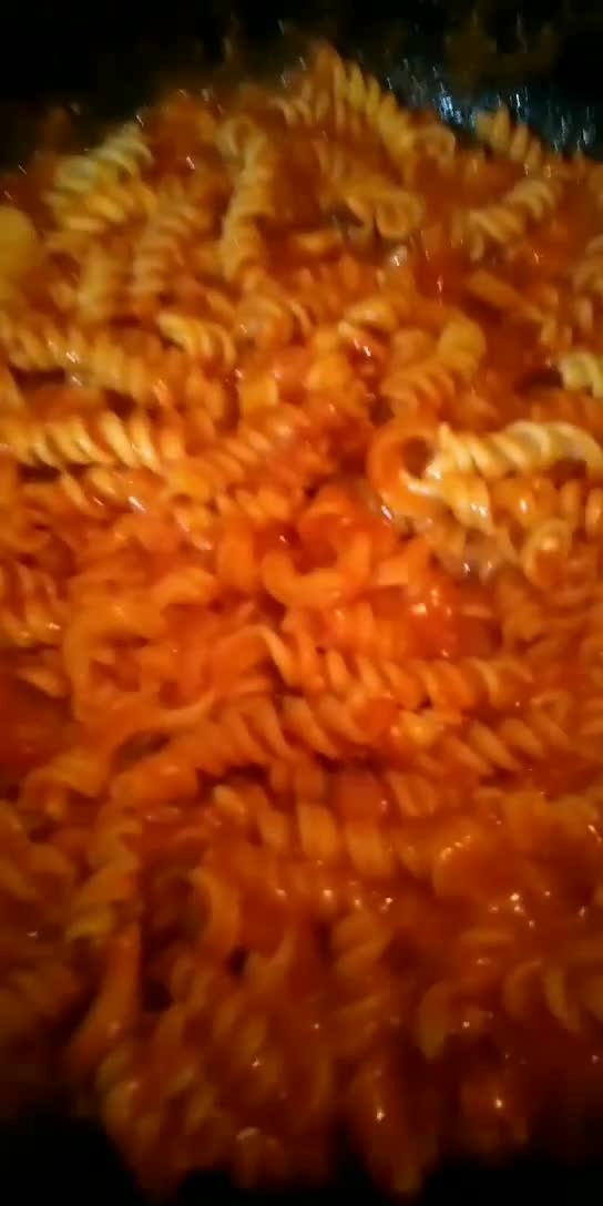 चीज़ी बेक्ड पिंक पास्ता (Cheesy baked pink pasta recipe in Hindi) रेसिपी चरण 7 फोटो