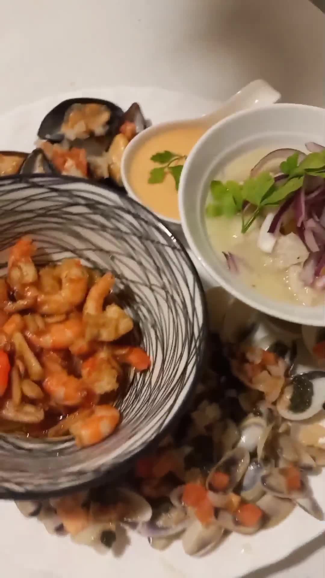 Foto del paso 1 de la receta: Mariscada completa