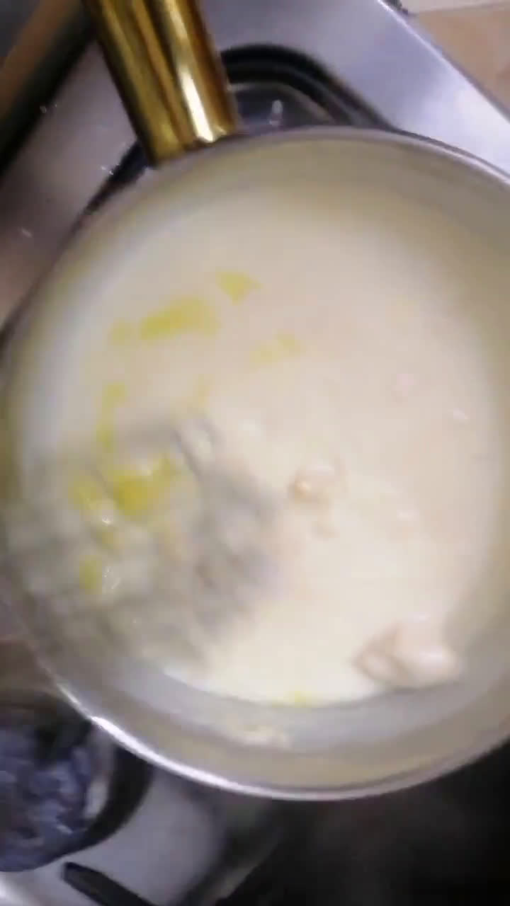 صورة لخطوة 4 من وصفة صينية كوسه وبطاطس بصوص الجبن🧀
