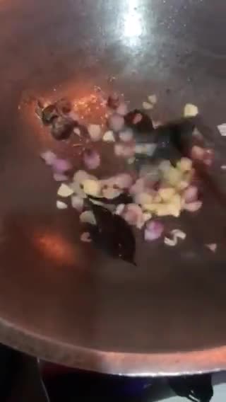 Foto langkah ke 3 dari resep Sambal Goreng Krecek.