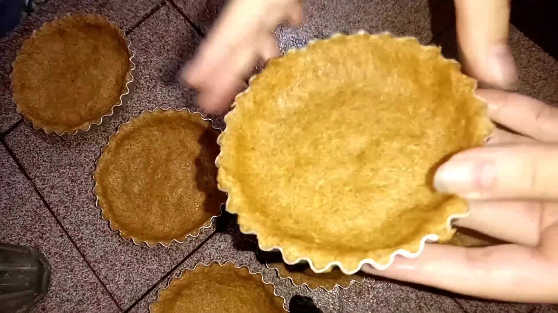 Foto del paso 4 de la receta: Tarta integral de dulce de leche y coco