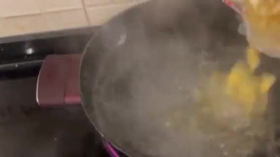 صورة لخطوة 1 من وصفة مكرونه بشاميل