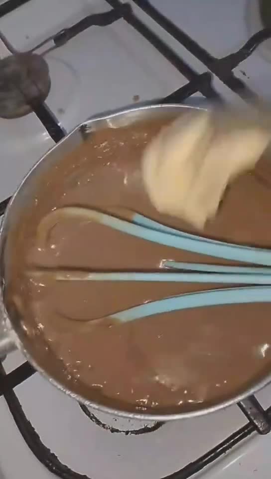 صورة لخطوة 7 من وصفة كيكة مول عجيب