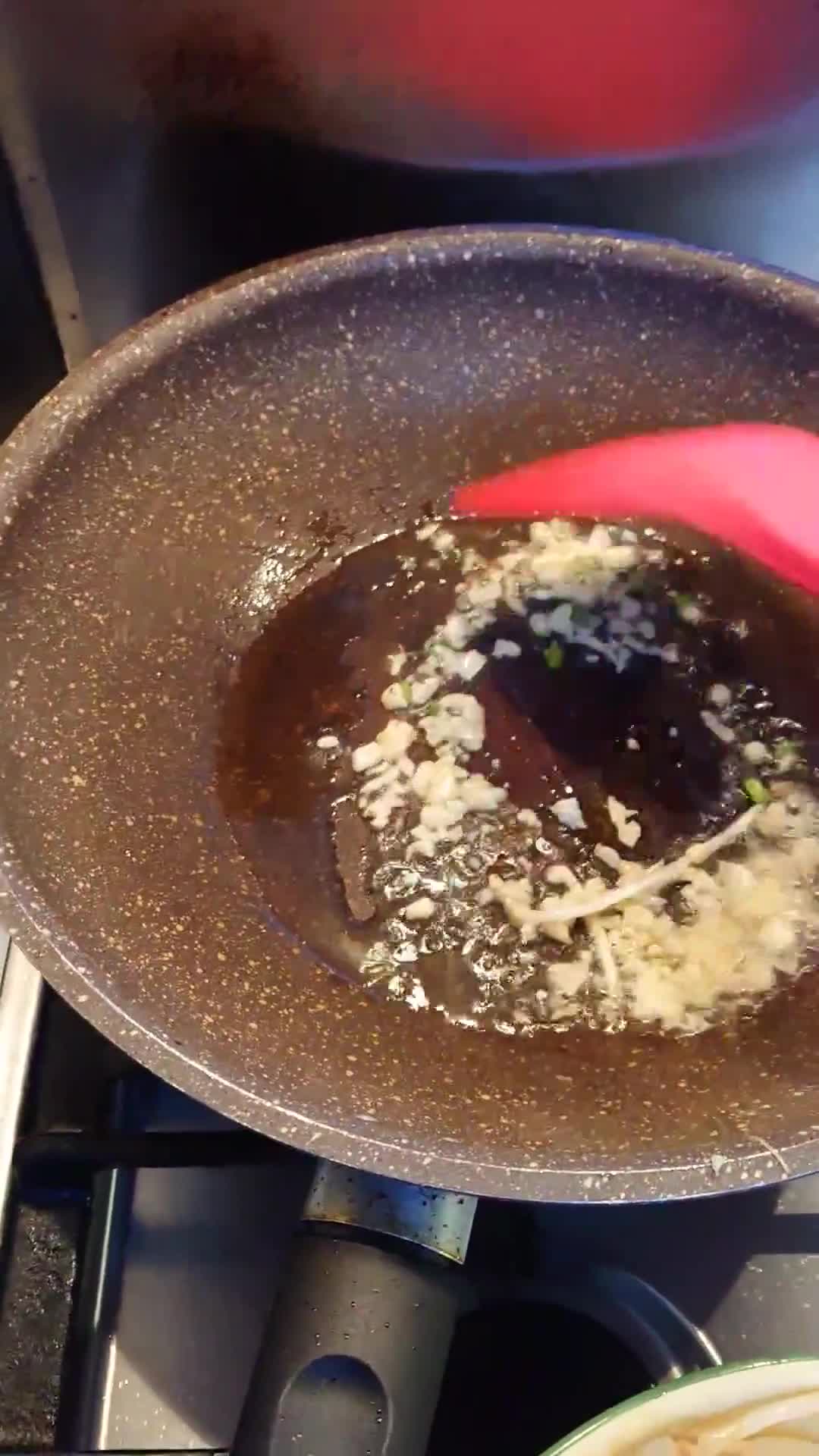 Foto langkah ke 2 dari resep Tauge Orek Telur #66.