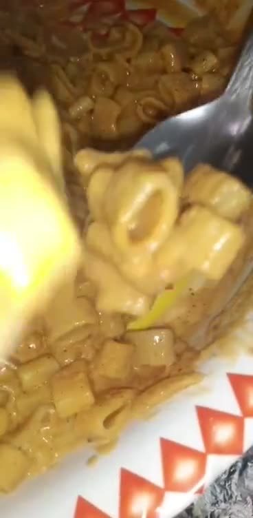 صورة لخطوة 2 من وصفة باستا بالتونه😋