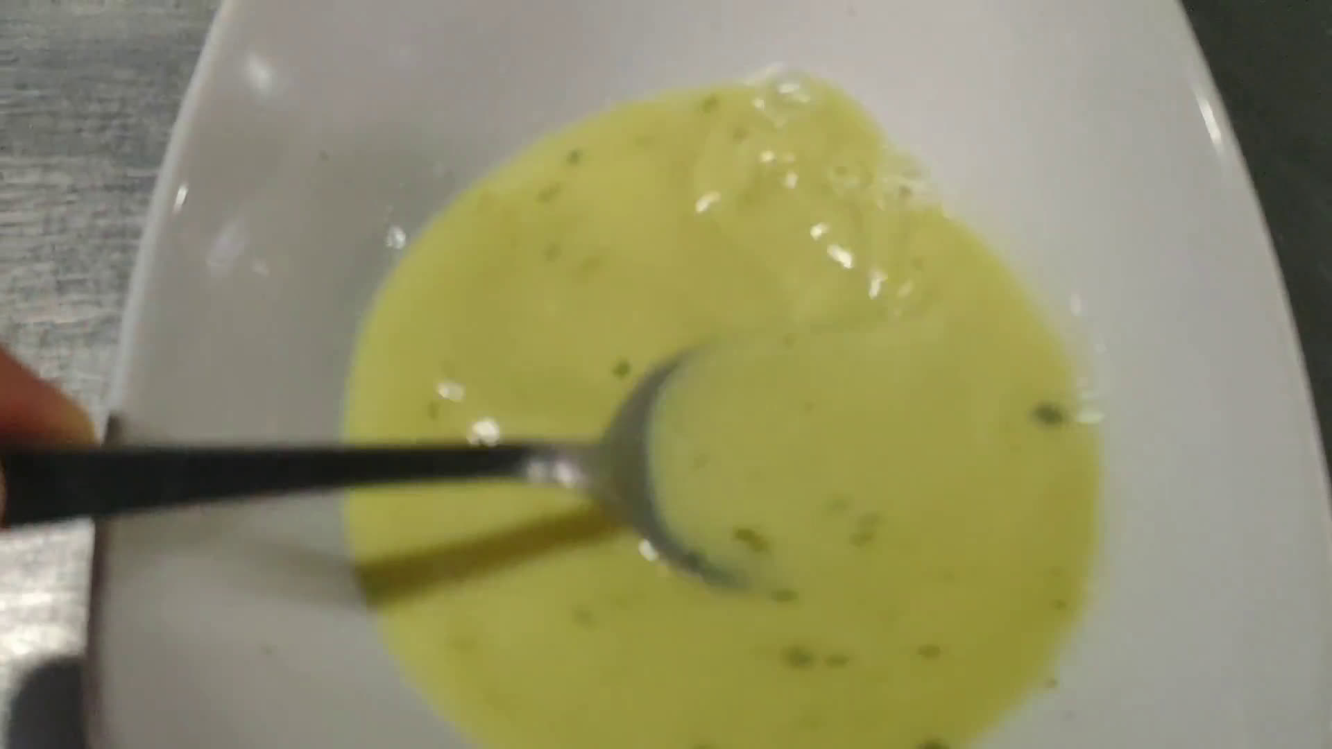 Foto langkah ke 4 dari resep Cream Of Chicken Soup Mudah dan Sederhana.