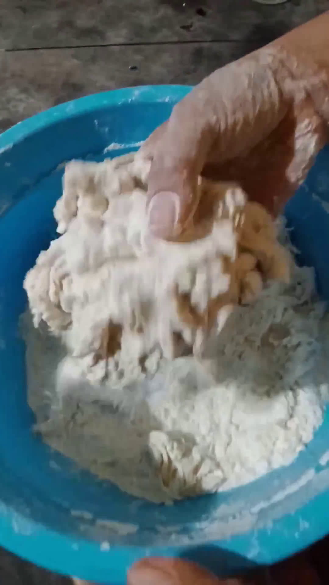 Foto langkah ke 5 dari resep Ayam Keriting KFC Kw Plus Video.