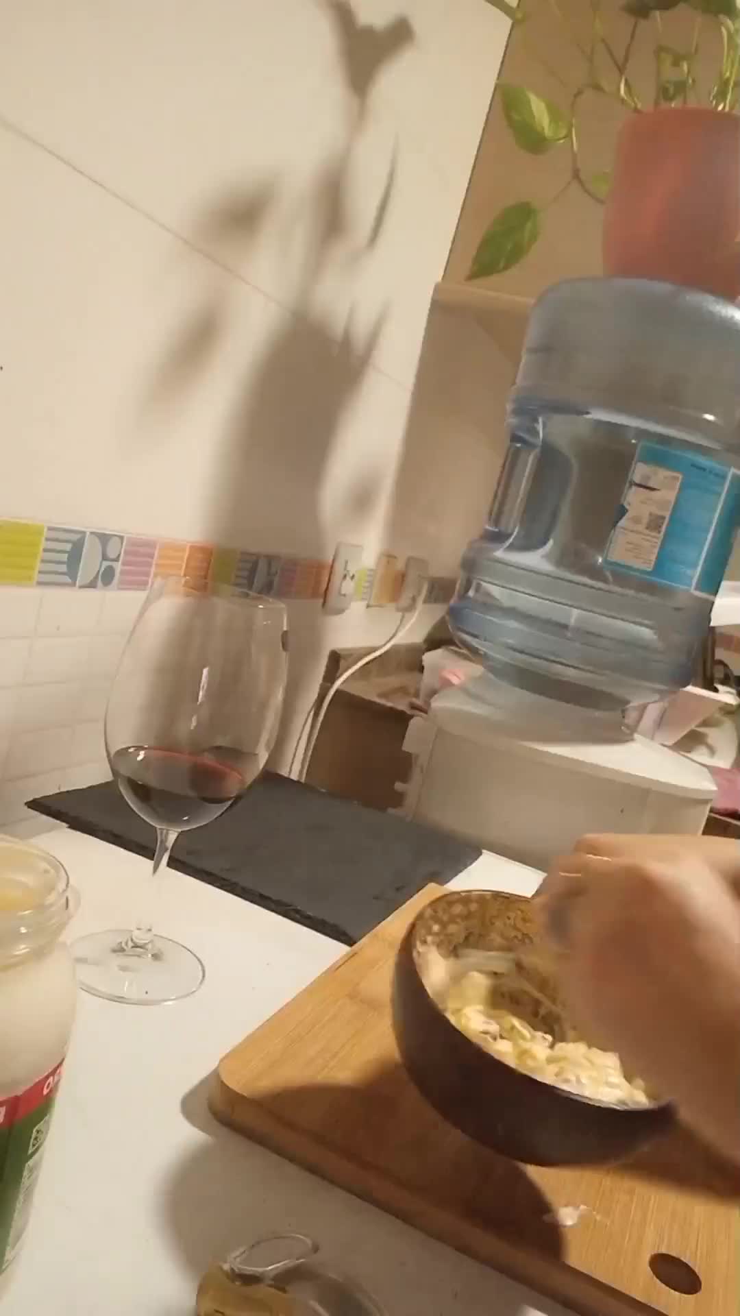 Foto del paso 1 de la receta: Paté de huevo y picoteo 🍷