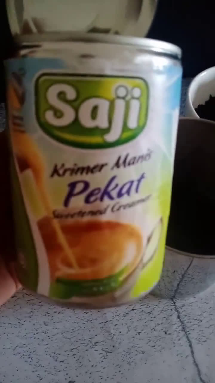 Gambar langkah 2 resipi Teh Ais Cincau.