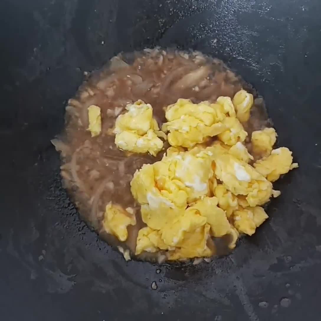 Foto langkah ke 3 dari resep Pokcoy Cah Telur.