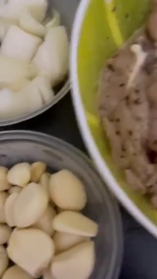 Gambar langkah 1 resipi Homemade sosej ayam.