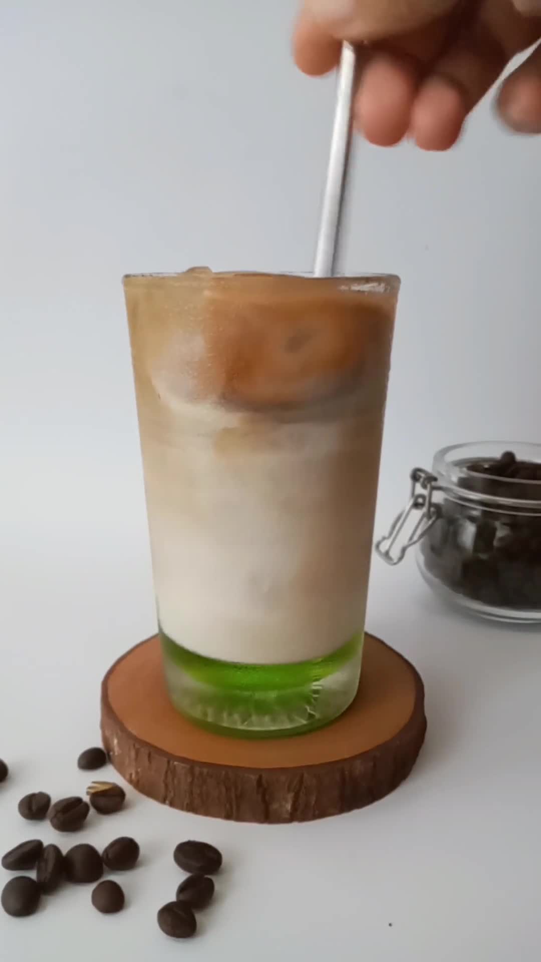 Foto langkah ke 4 dari resep Iced Melon Coffee.