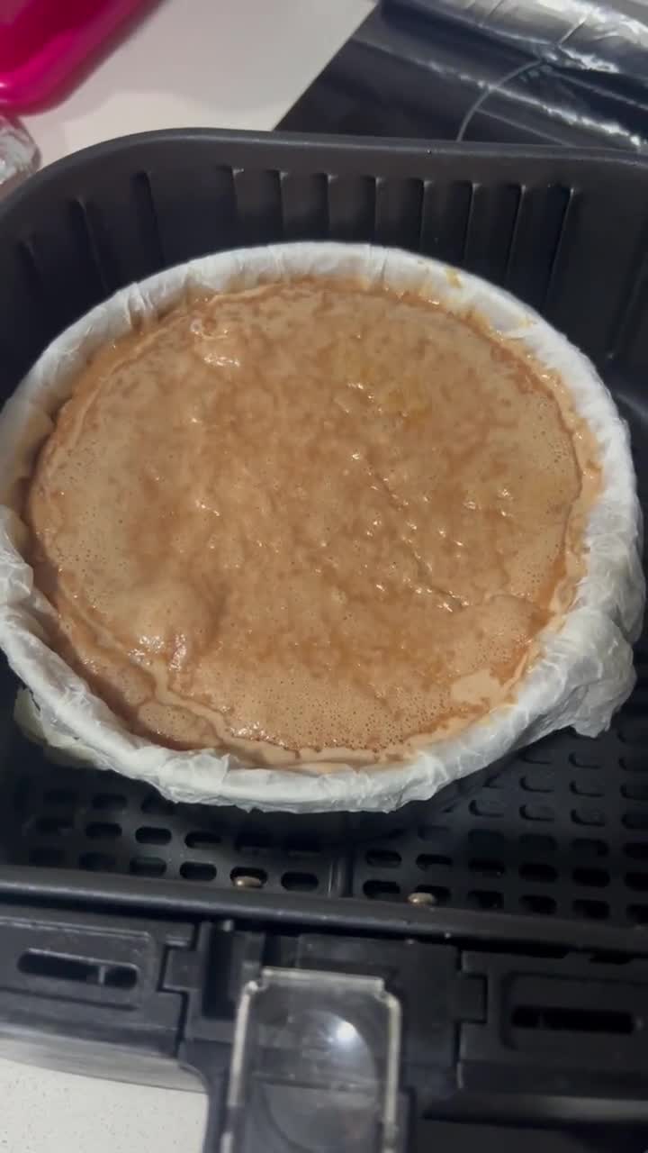 Foto del paso 6 de la receta: Tarta de queso con bombones lindt