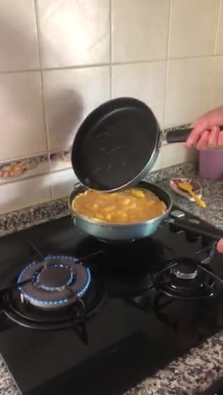 Foto del paso 10 de la receta: Tortilla de patatas con jamón York y queso