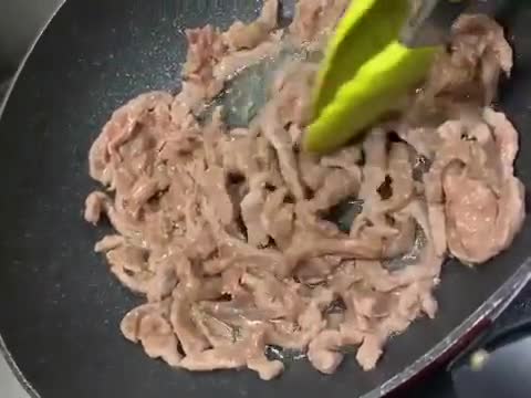 白菜清湯牛肉絲麵のhida鮪魚🍅番茄醬的食譜步驟4照片