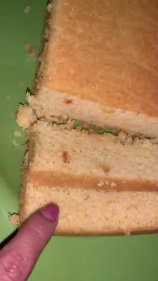 Foto langkah ke 8 dari resep Bolu panggang selai nanas.
