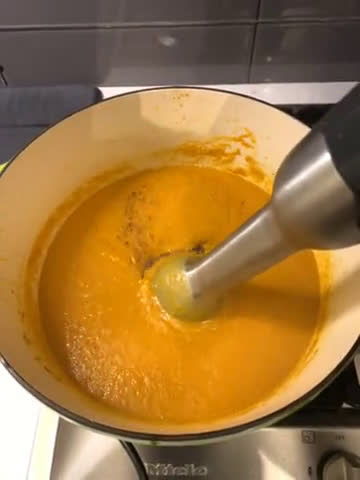 A picture of step 5 of Carrot Ginger Soup.