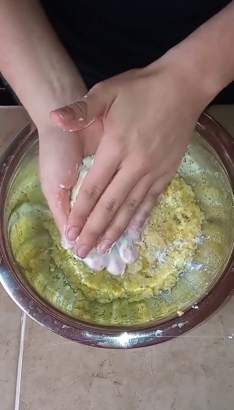 Foto del paso 4 de la receta: Molotitos de plátano🍌