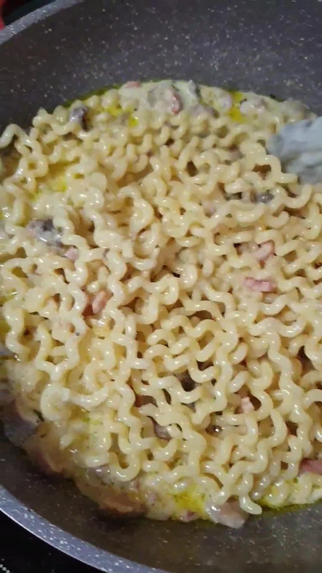 Foto del paso 2 de la receta: Fusilli con salsa cremosa