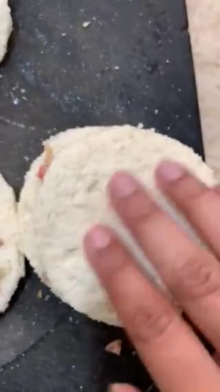 A picture of step 4 of Bread Pocket.