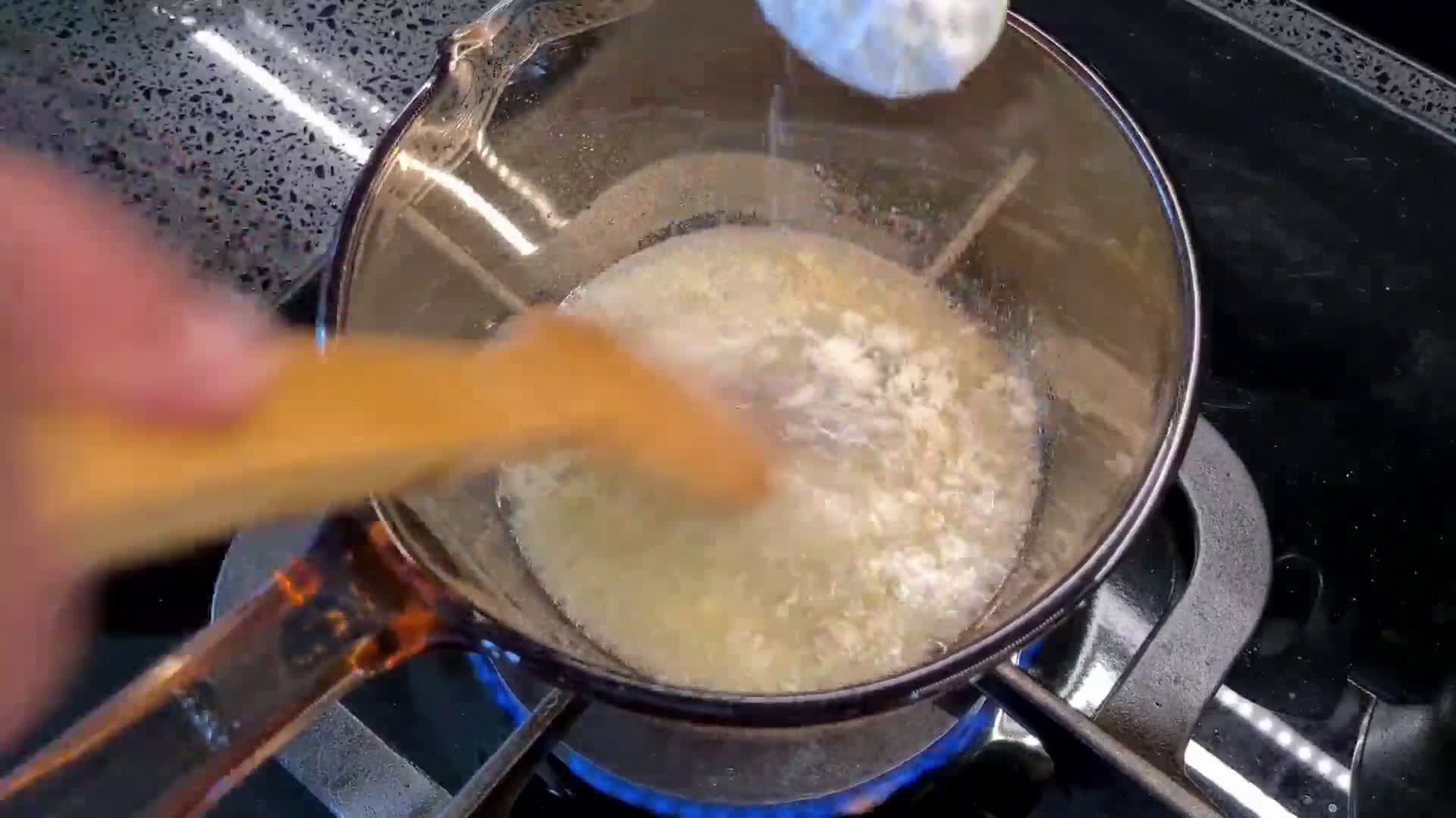 A picture of step 4 of Easy KFC style Mashed Potatoes & Gravy.
