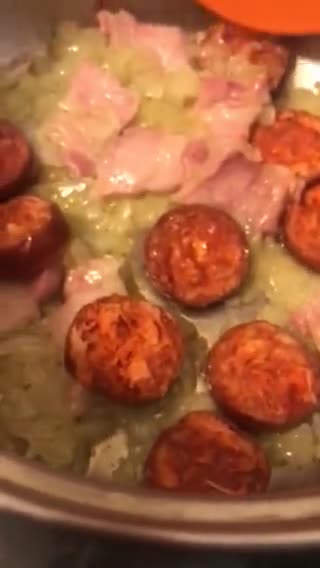 Foto del paso 5 de la receta: Potaje de alubias de bote, al estilo asturiano (con chorizo, morcilla y panceta)