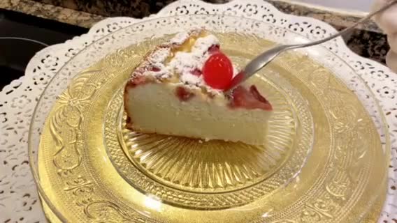 Foto del paso 9 de la receta: Pastel de requesón y fresas al aroma de ron
