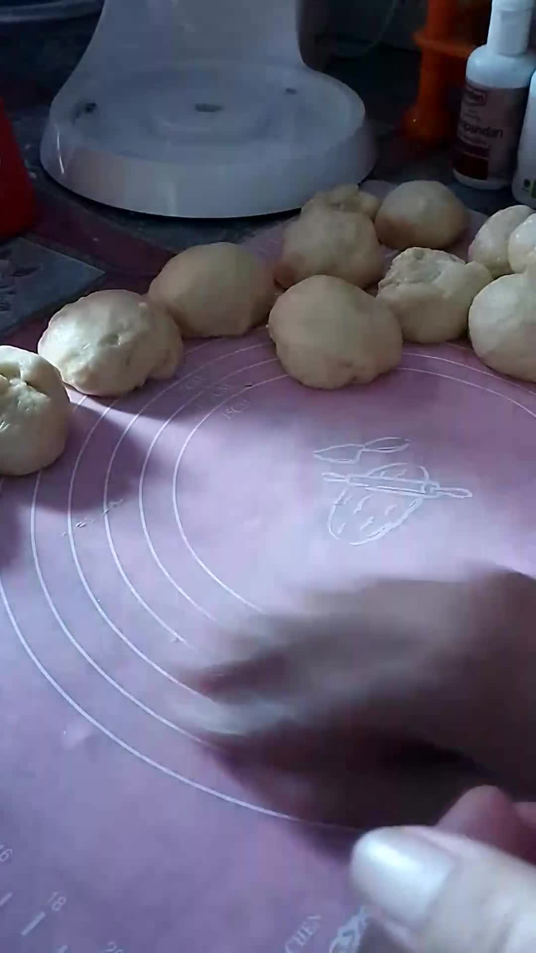 Foto langkah ke 7 dari resep Milk Bread (Roti susu) @RaiYa_Bakery.