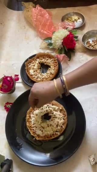 घेवर (Ghevar recipe in hindi) रेसिपी चरण 7 फोटो