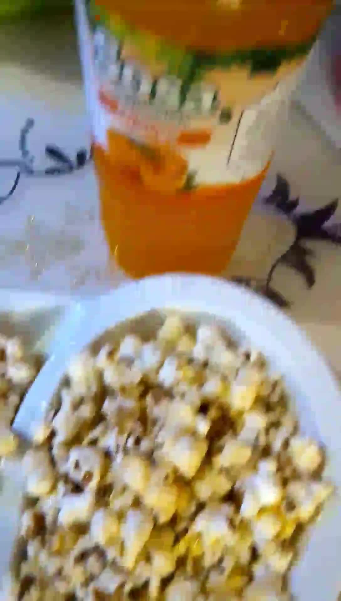 A picture of step 5 of Milky Popcorn.