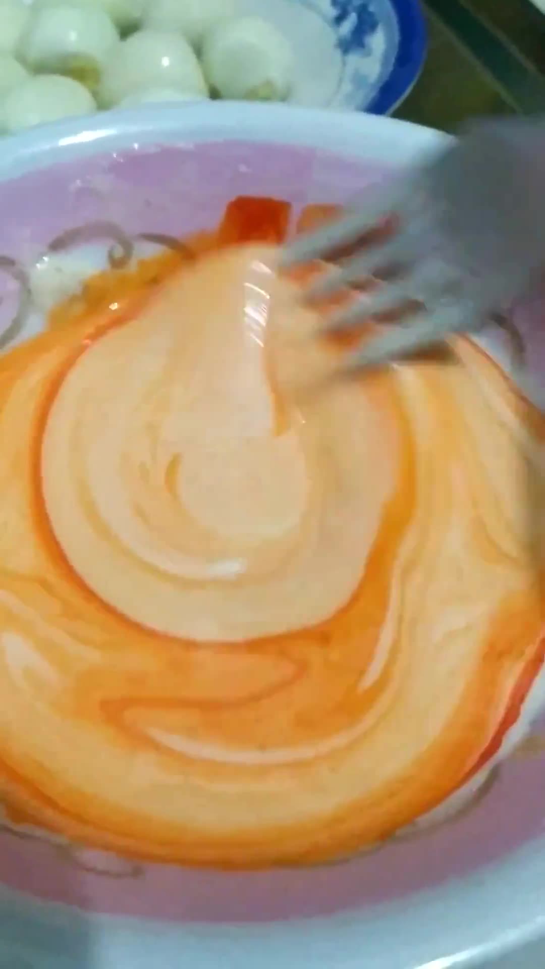 Foto langkah ke 3 dari resep Telur Kwek Kwek.