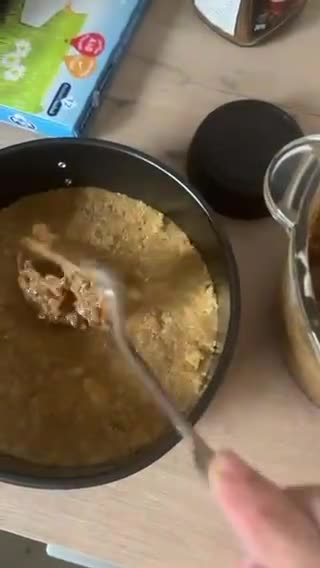 صورة لخطوة 2 من وصفة تشيز كيك التمر