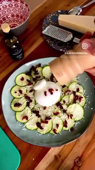 Foto del paso 3 de la receta: Carpaccio de Calabacín