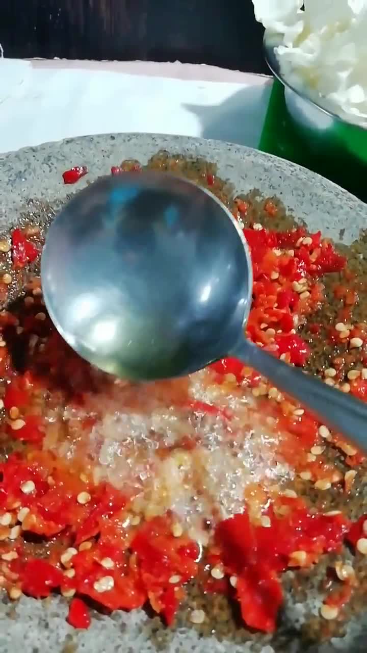 Foto langkah ke 2 dari resep 801.Kol Goreng Sambal Korek /Geprek. (Menu Simple No Diet).