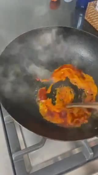 Foto del paso 2 de la receta: Sudado de cabrilla (pescado)