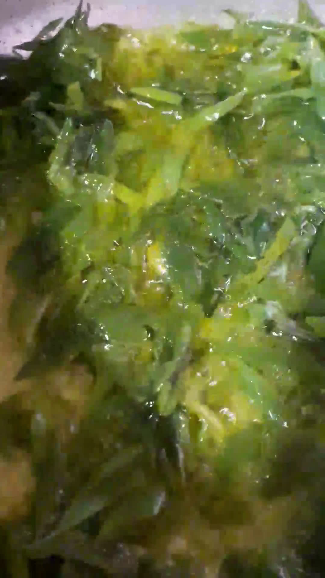 عکس مرحله 2 از دستور کته عدس پیازچه