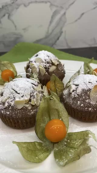 Фото кроку 4 до Ніжні кексики 🥧.
