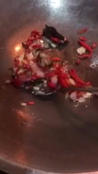 Foto langkah ke 4 dari resep Sambal Goreng Krecek.