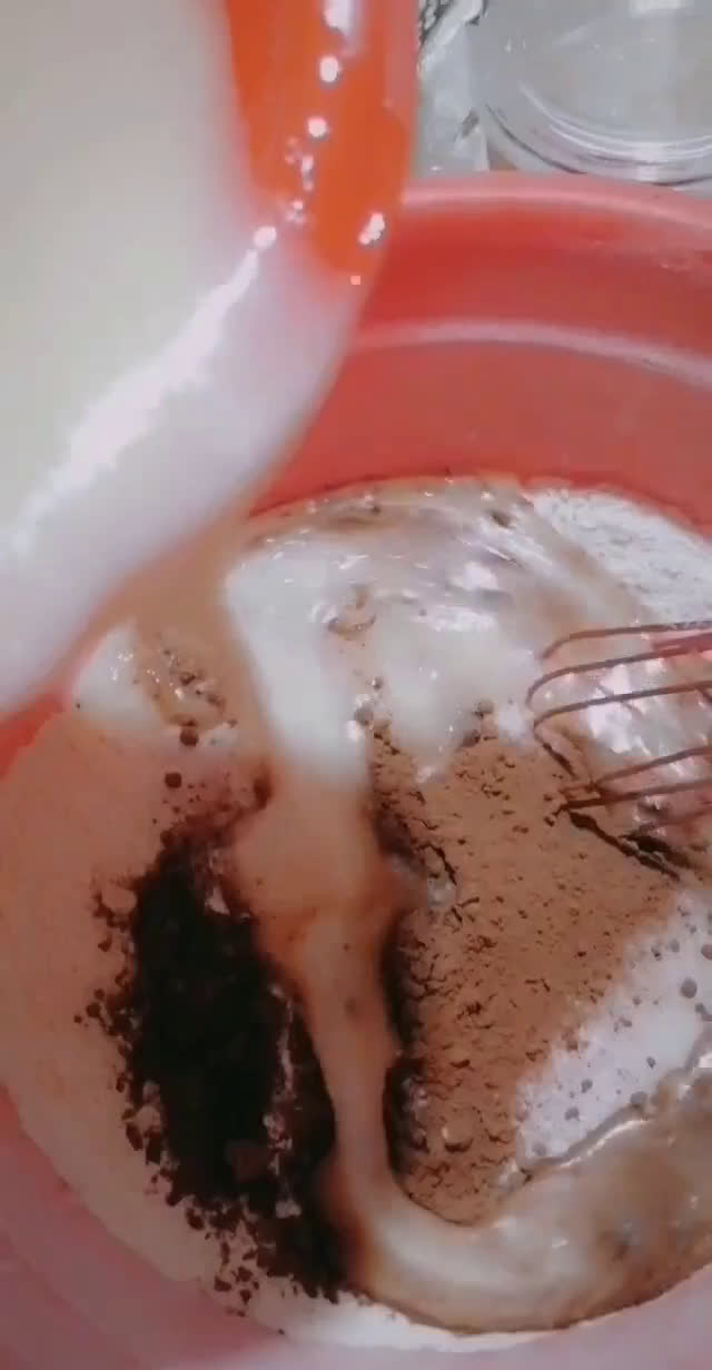 A picture of step 3 of Moist Chocate cake😋😍.