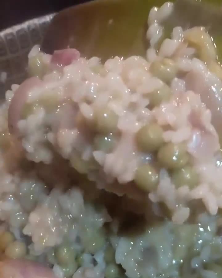 Foto del paso 3 de la receta: Riso e bisi vegano