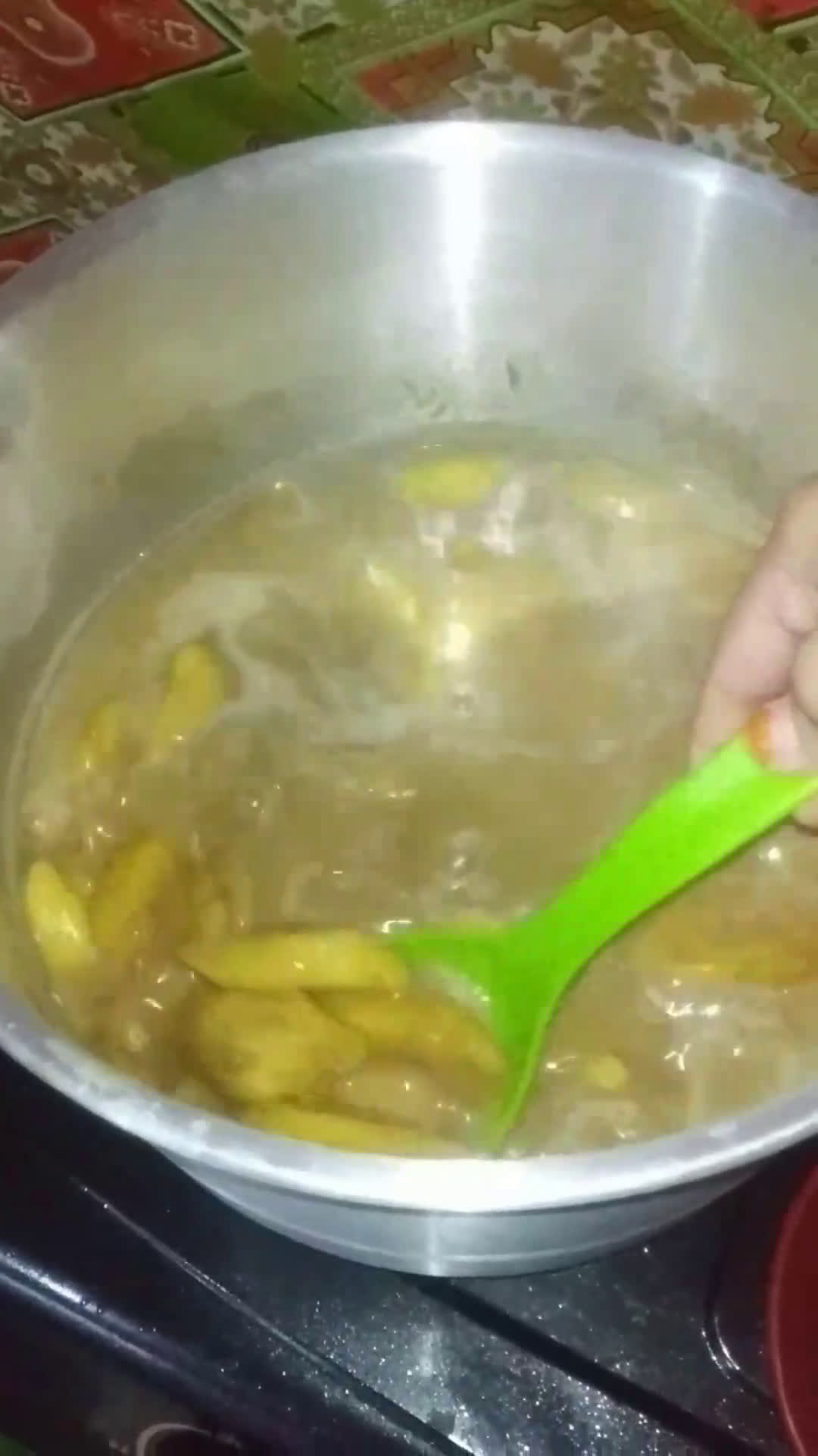 Foto langkah ke 2 dari resep Kolak pisang.