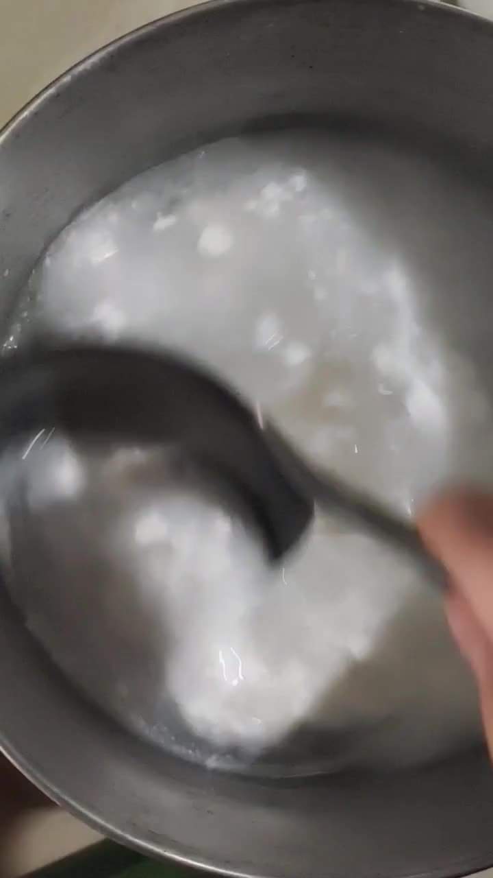 Foto langkah ke 3 dari resep Kalikih Santan Selasih.
