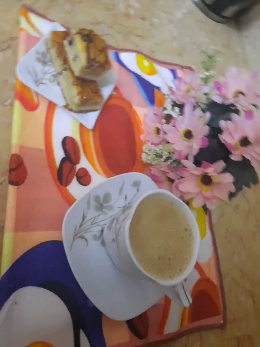 صورة لخطوة 2 من وصفة نيسكافي بالحليب المبخر ☕🥛