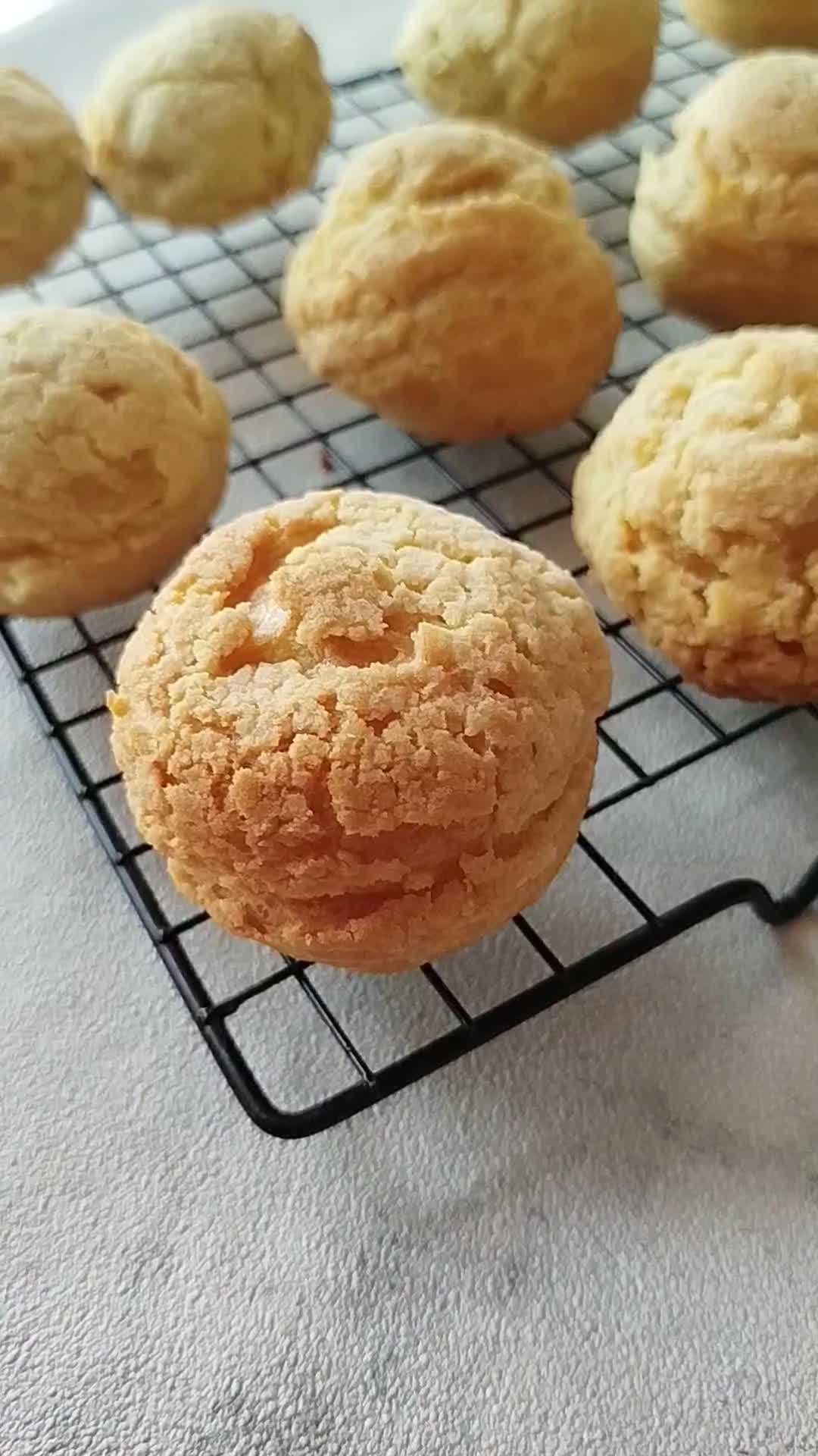 Foto langkah ke 8 dari resep Choux Au Craquelin.