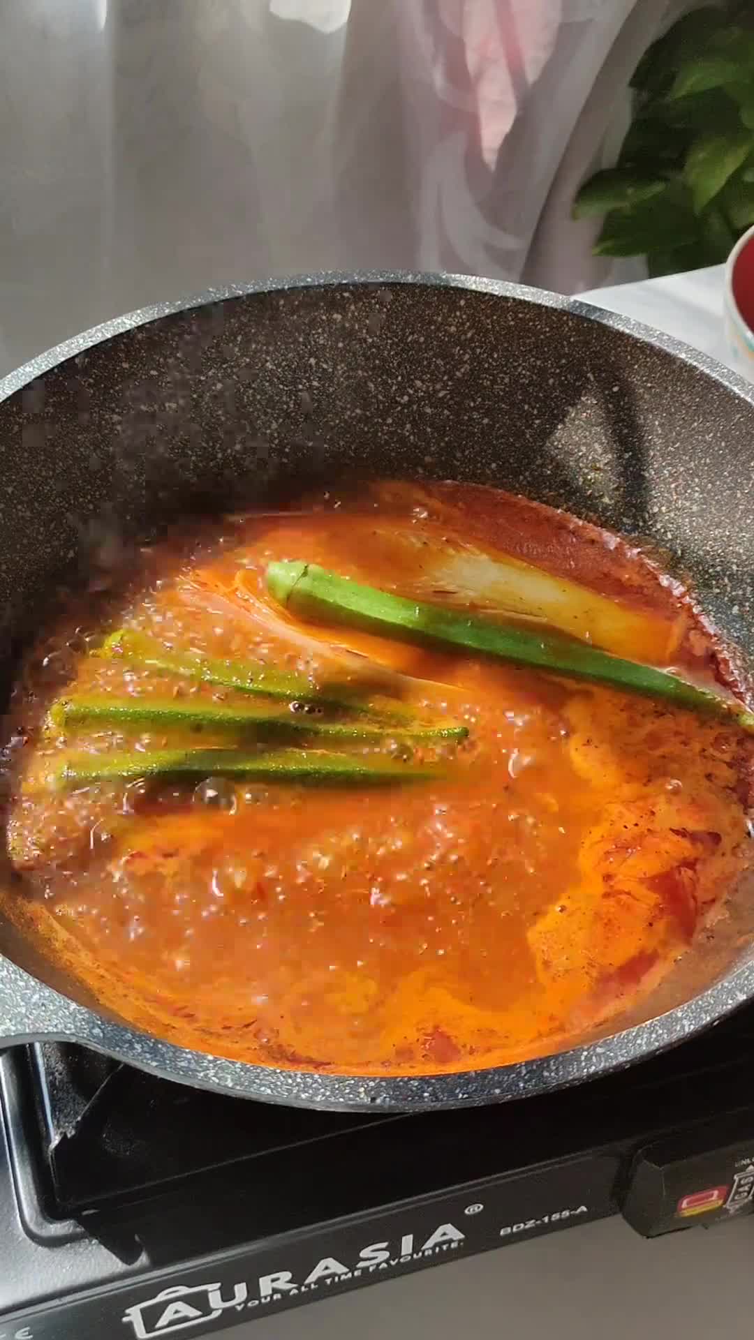 Gambar langkah 4 resipi Asam Pedas Ikan Sardin.