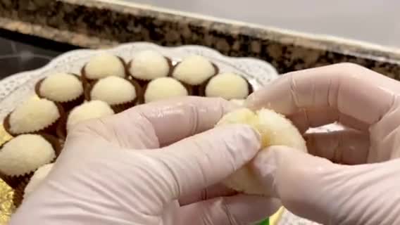 Foto del paso 7 de la receta: Bombones de coco