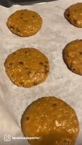 Foto del paso 4 de la receta: Galletas de algarroba 🤎