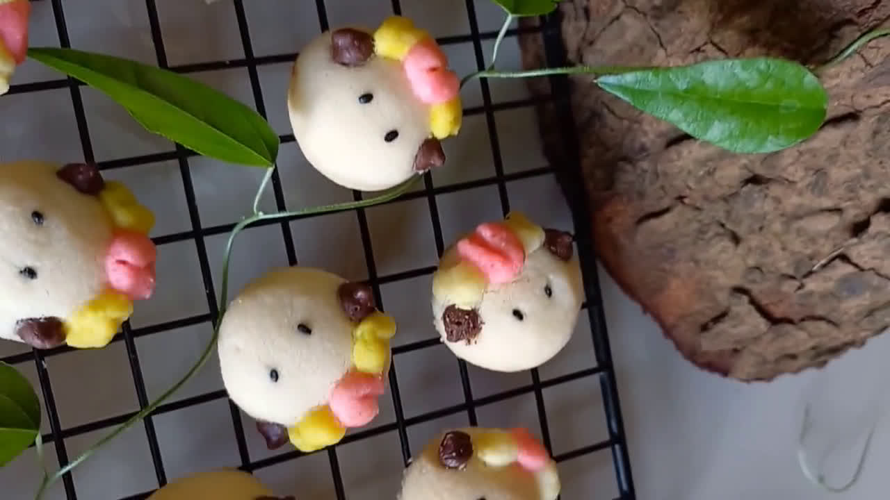 Foto langkah ke 4 dari resep Kue kering Lebaran (Sapi Cantik).