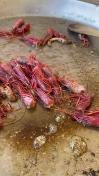 Foto del paso 4 de la receta: Fideos rosejats de gamba roja