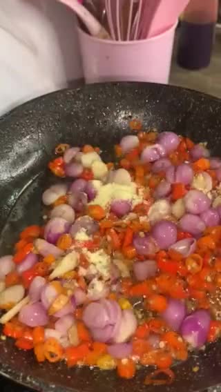 Foto langkah ke 3 dari resep Sambel brambang Teri.